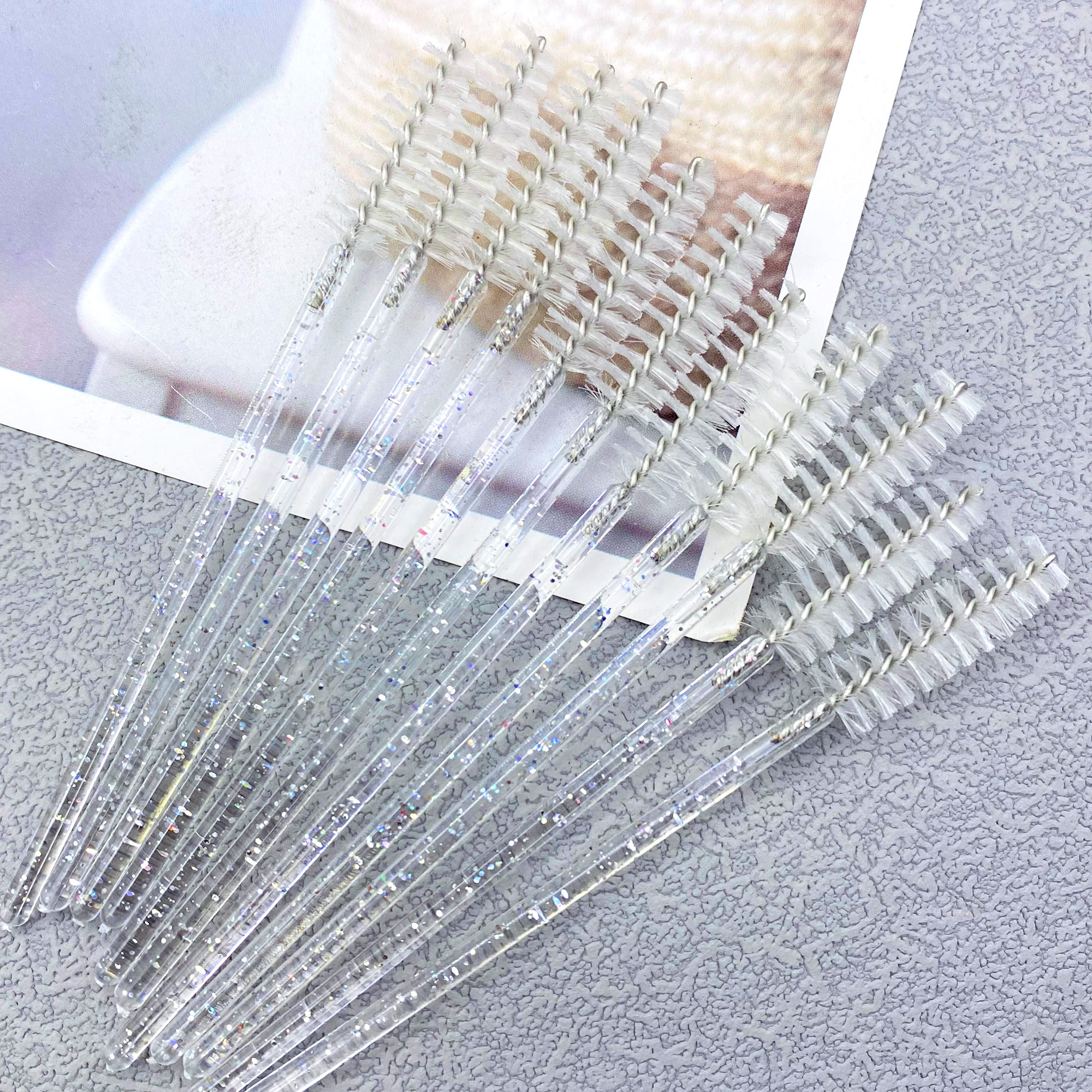 500PCS Eyelashes Brushes Set W - đánh giá và giá Eyelash Extension Options